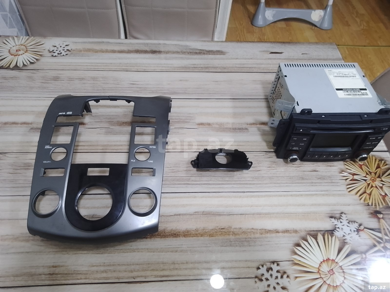 Kia Cerato maqnitolası (2)