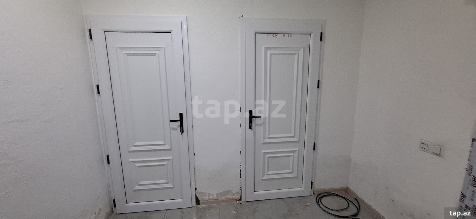 Plastik qapı və pəncərə (30)