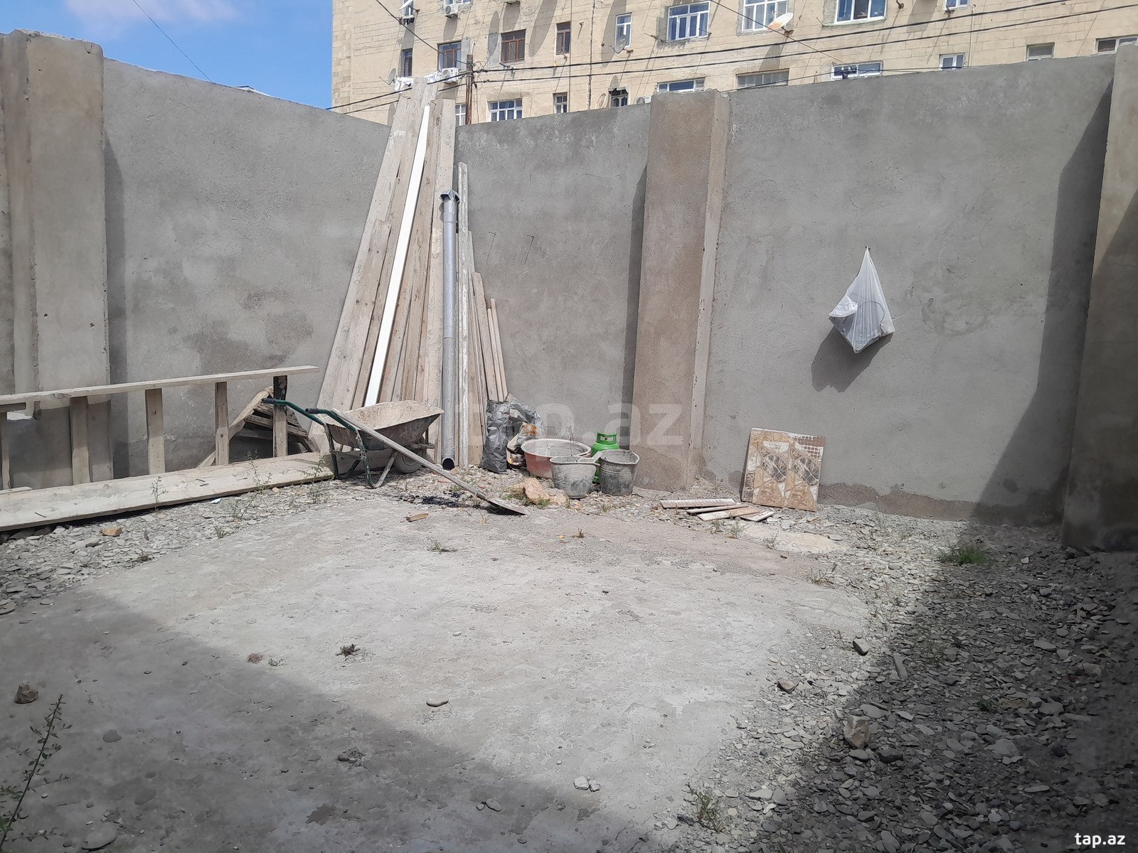 Həyət evi, Lökbatan qəs. (15)