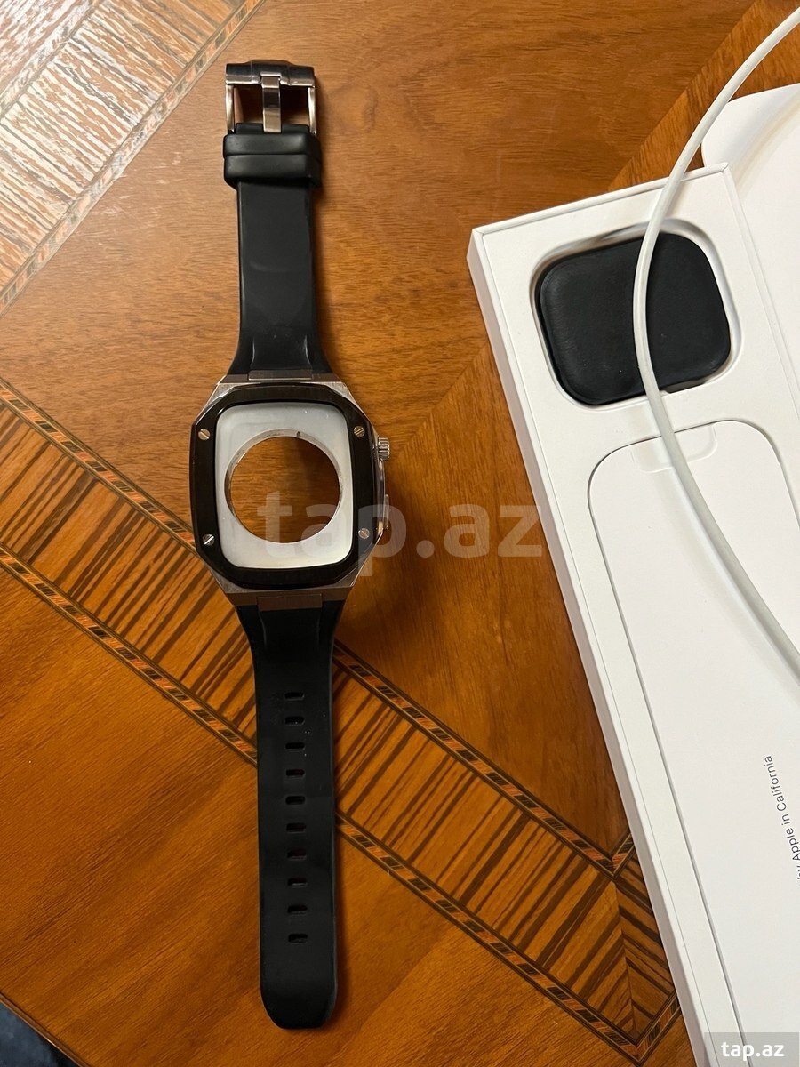 Apple Watch Series 8 Aluminum Midnight 45mm (9)