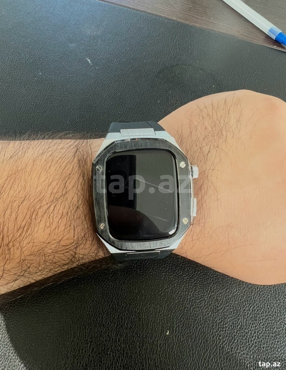 Apple Watch Series 8 Aluminum Midnight 45mm (5)