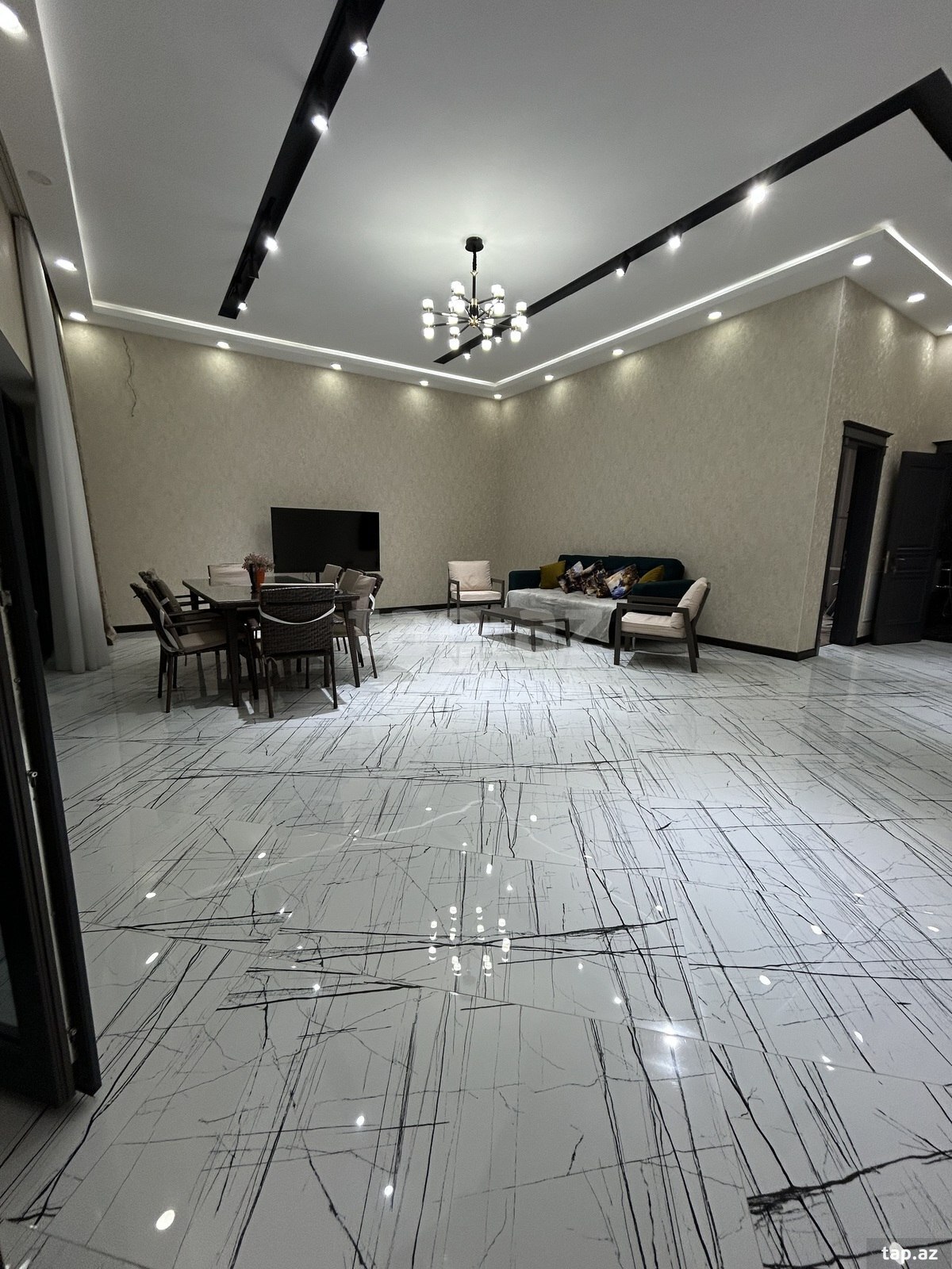Villa kirayə verilir, Şüvəlan qəs. (20)
