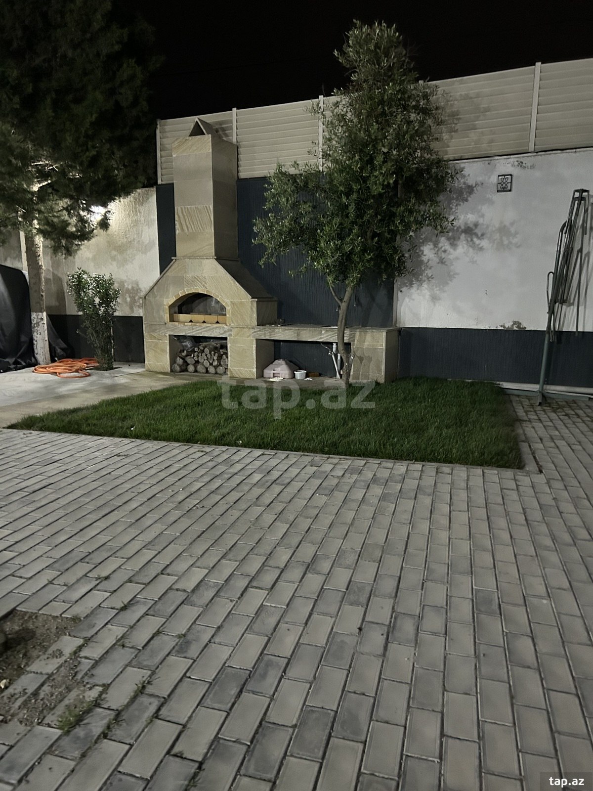 Villa kirayə verilir, Şüvəlan qəs. (23)