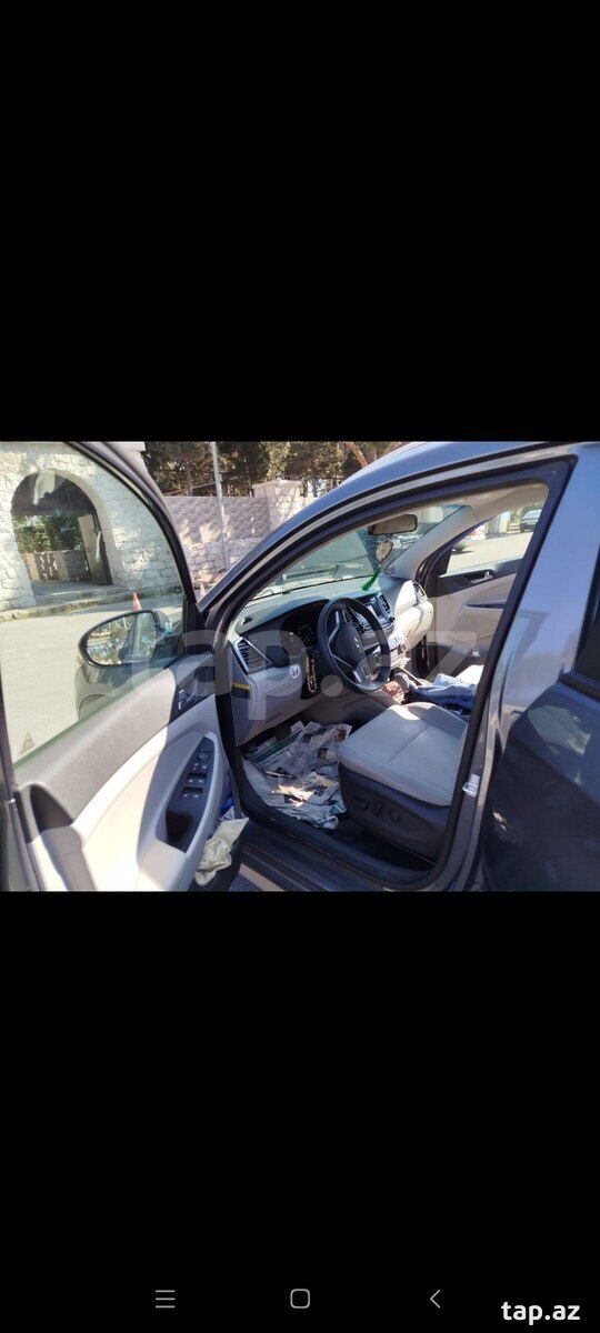Hyundai Tucson, 2017 il (4)