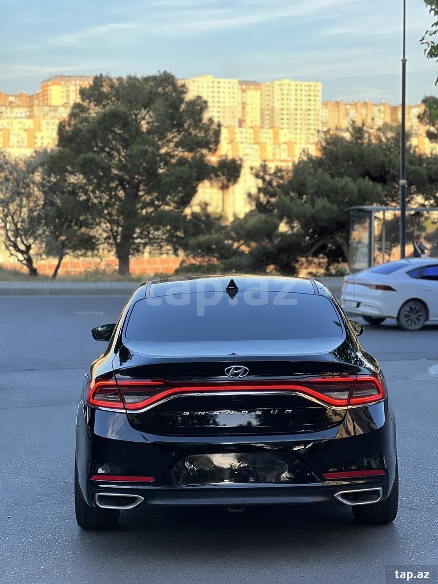 Hyundai Grandeur, 2018 il (3)