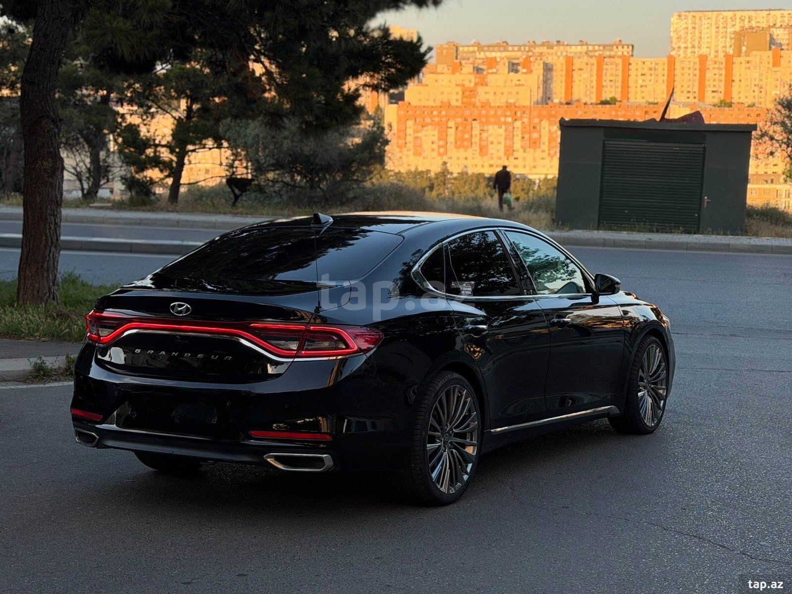 Hyundai Grandeur, 2018 il (9)