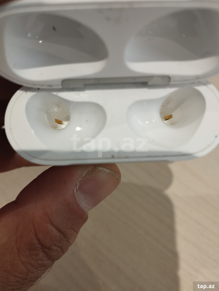 Apple Airpods şarj qutusu (6)