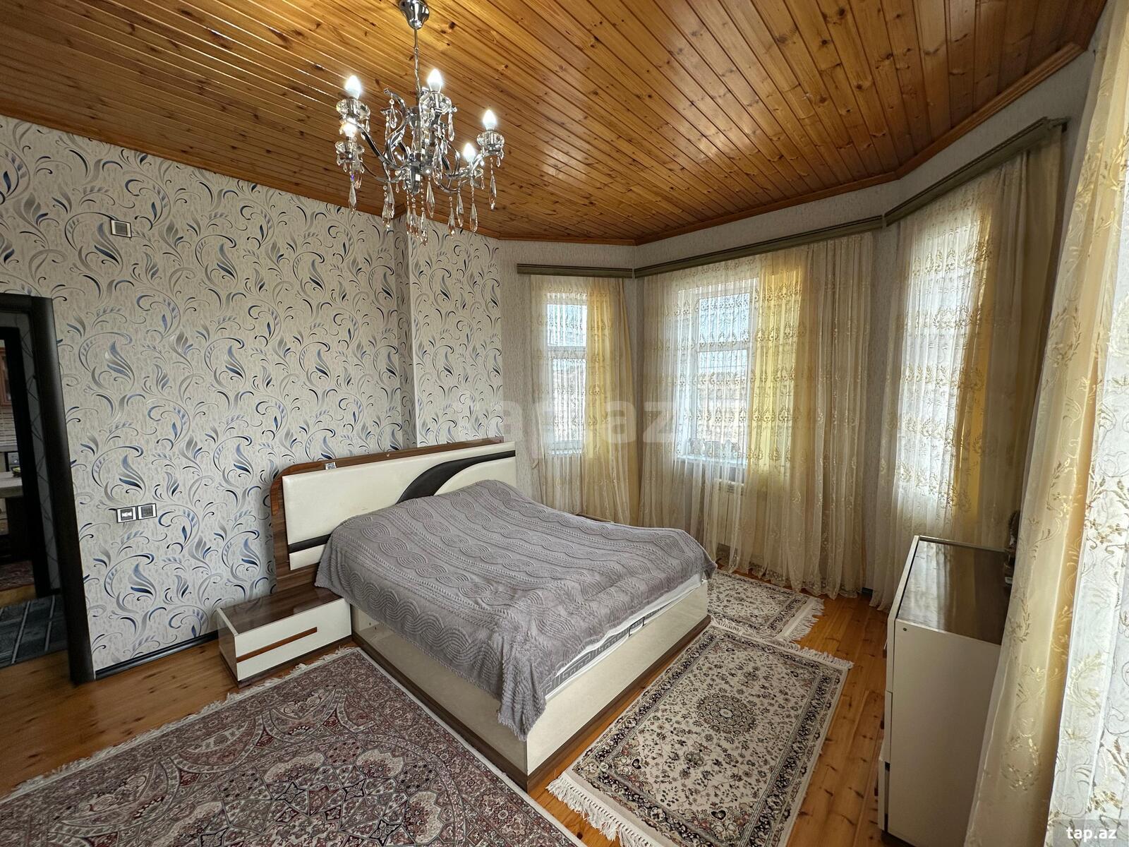 Həyət evi, Binə qəs. (12)