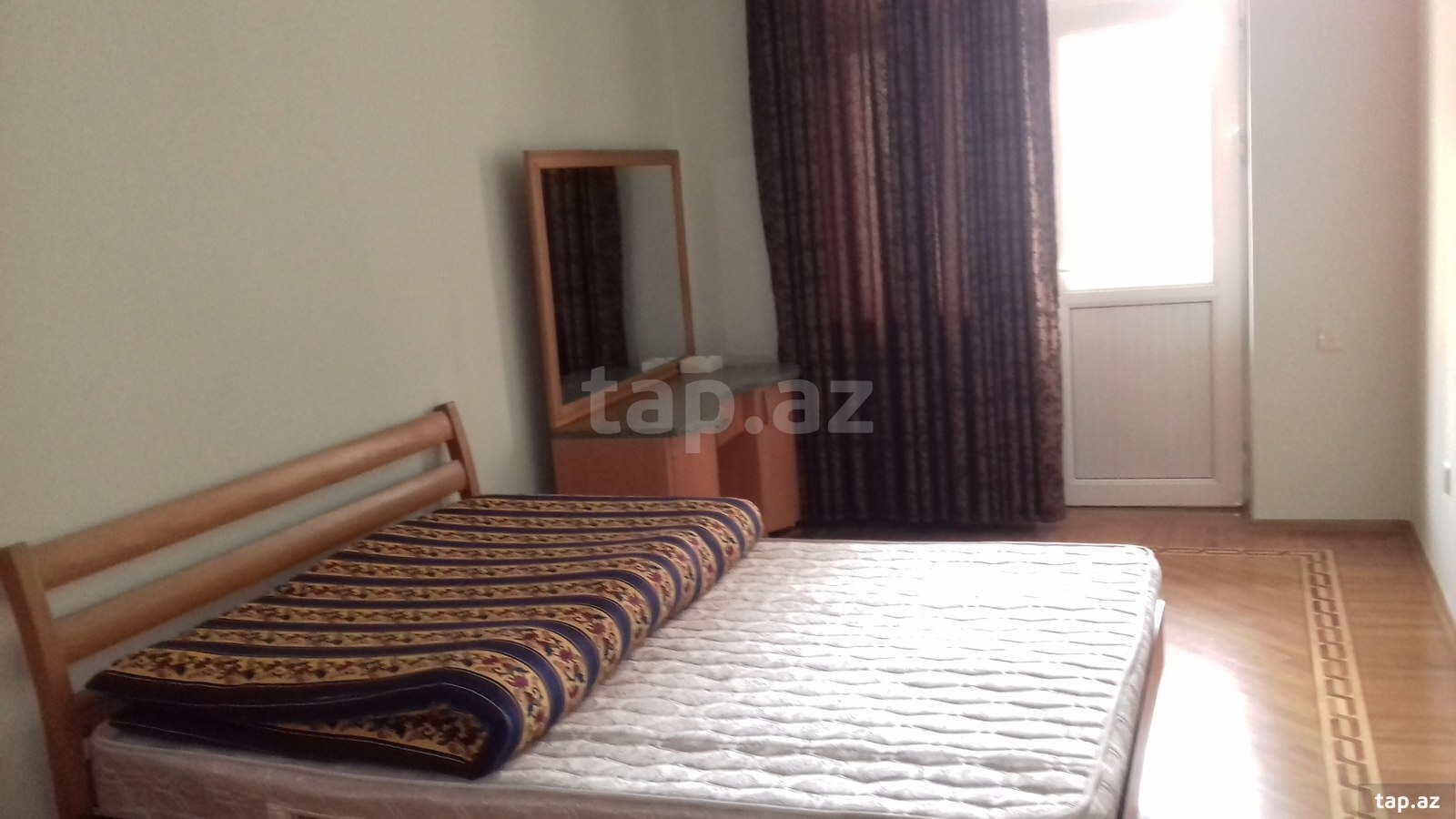 3-otaqlı yeni tikili kirayə verilir, 8-ci mkr., 137 m² (11)
