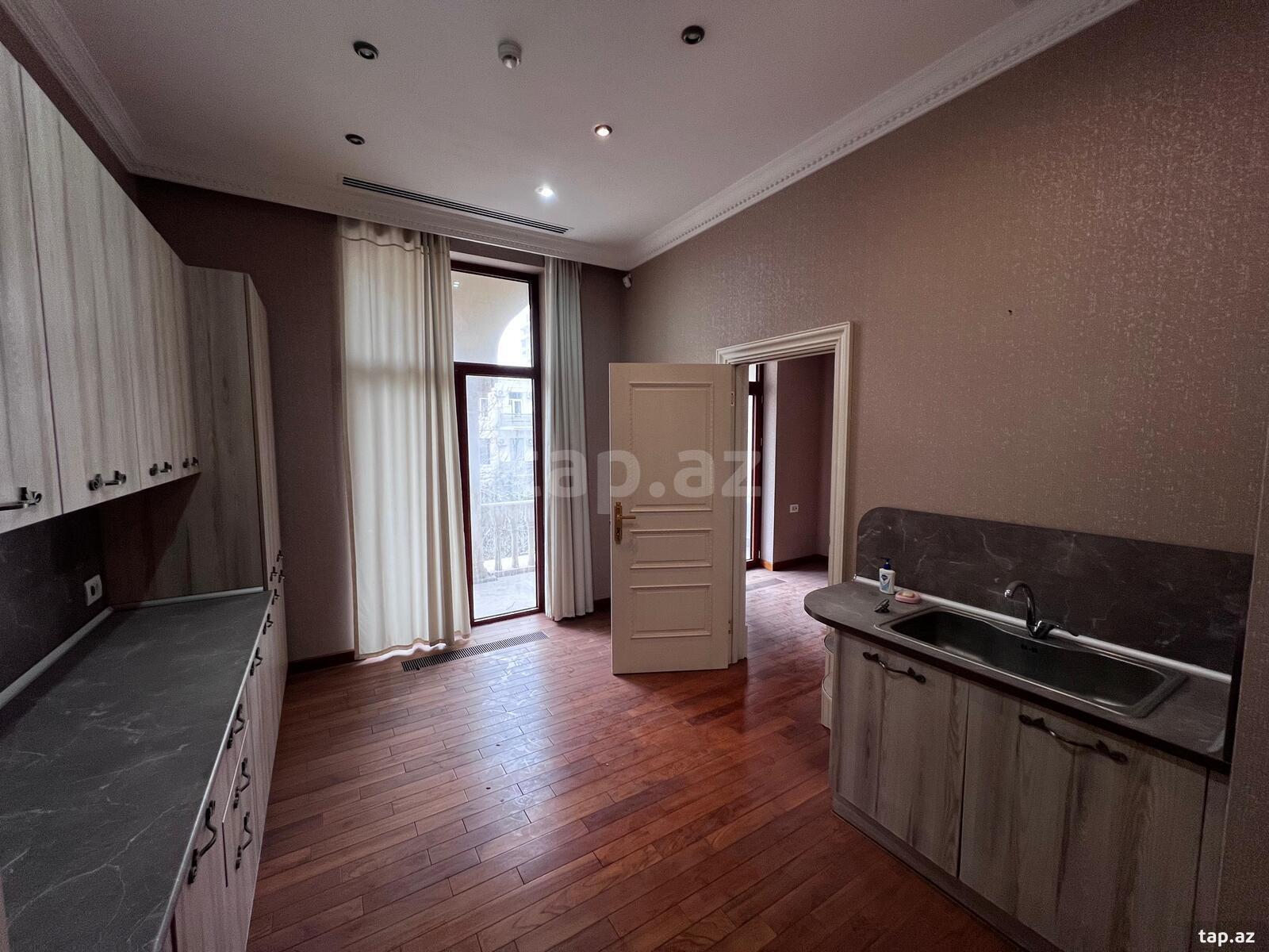 7-otaqlı yeni tikili, Səməd Vurğun küç., 420 m² (13)