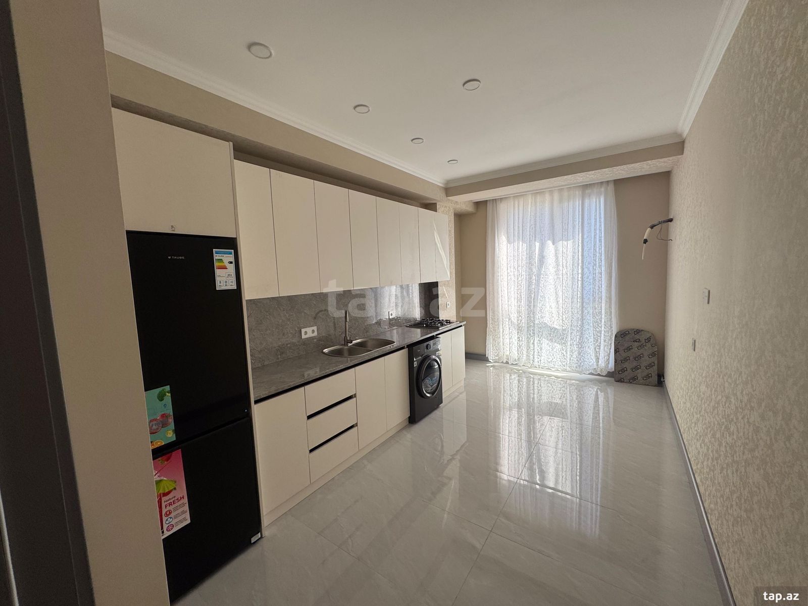 3-otaqlı yeni tikili kirayə verilir, Binəqədi r., 107 m² (15)