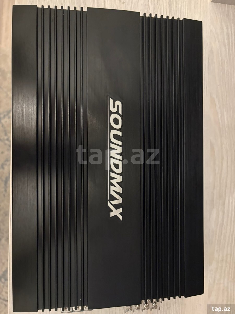 Soundmax 4.80 səsgücləndiricisi