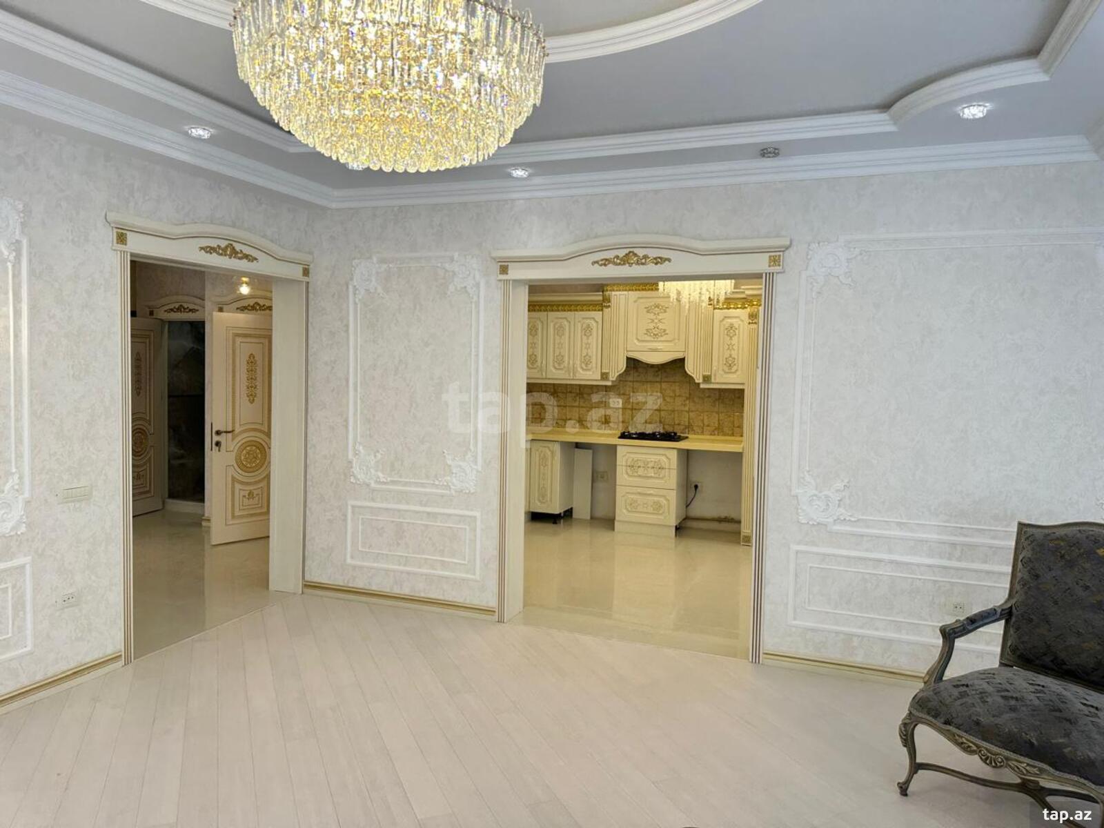 3-otaqlı yeni tikili, N. Nərimanov m., 135 m²