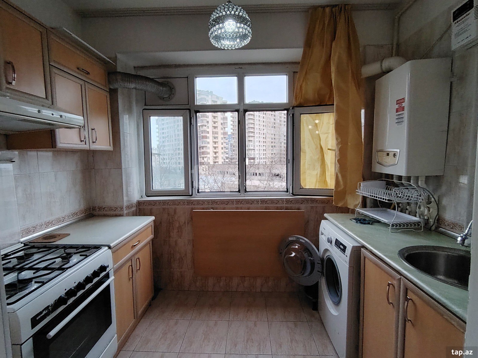 3-otaqlı mənzil kirayə verilir, 8 Noyabr m., 80 m² (17)
