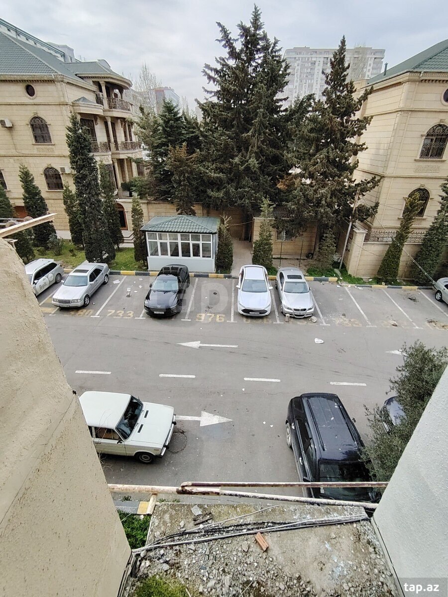 3-otaqlı mənzil kirayə verilir, 8 Noyabr m., 80 m² (20)