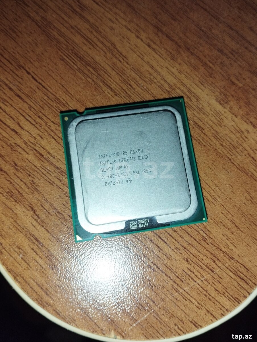"İntel core 2Quad Q6600" CPU (2)