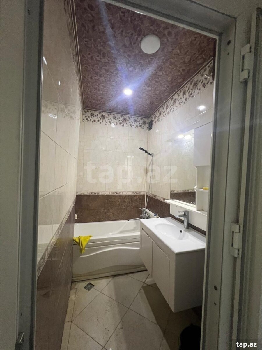 2-otaqlı mənzil, Neftçilər m., 70 m² (10)