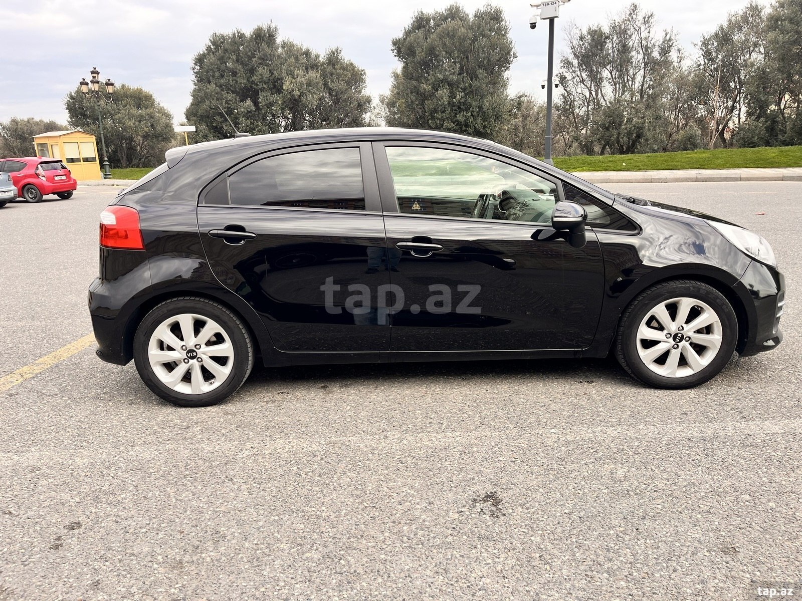 KIA Rio, 2015 il (9)