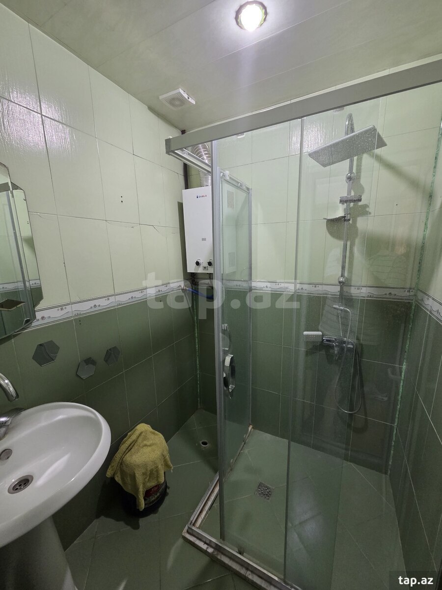 2-otaqlı mənzil kirayə verilir, 7-ci mkr., 55 m² (12)