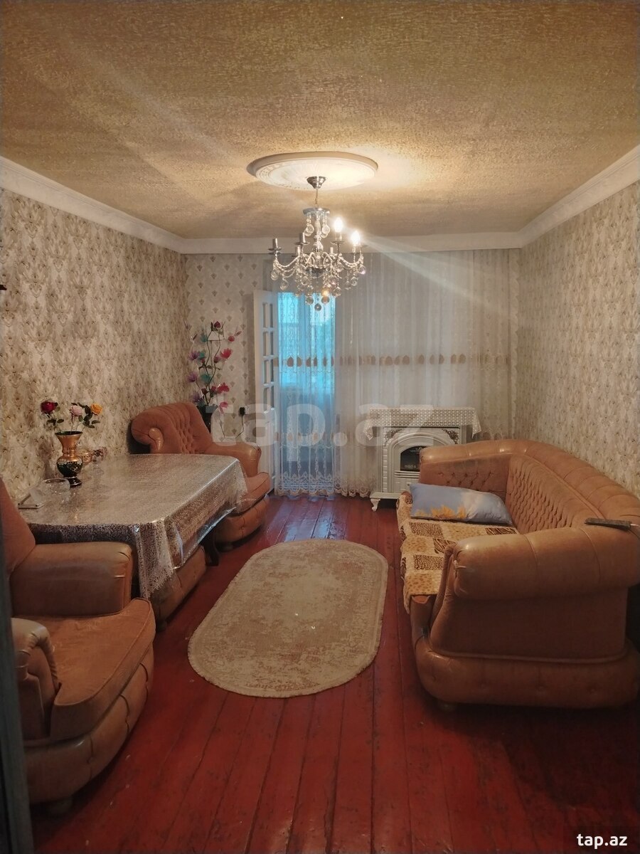 3-otaqlı mənzil, Gəncə ş., 75 m²