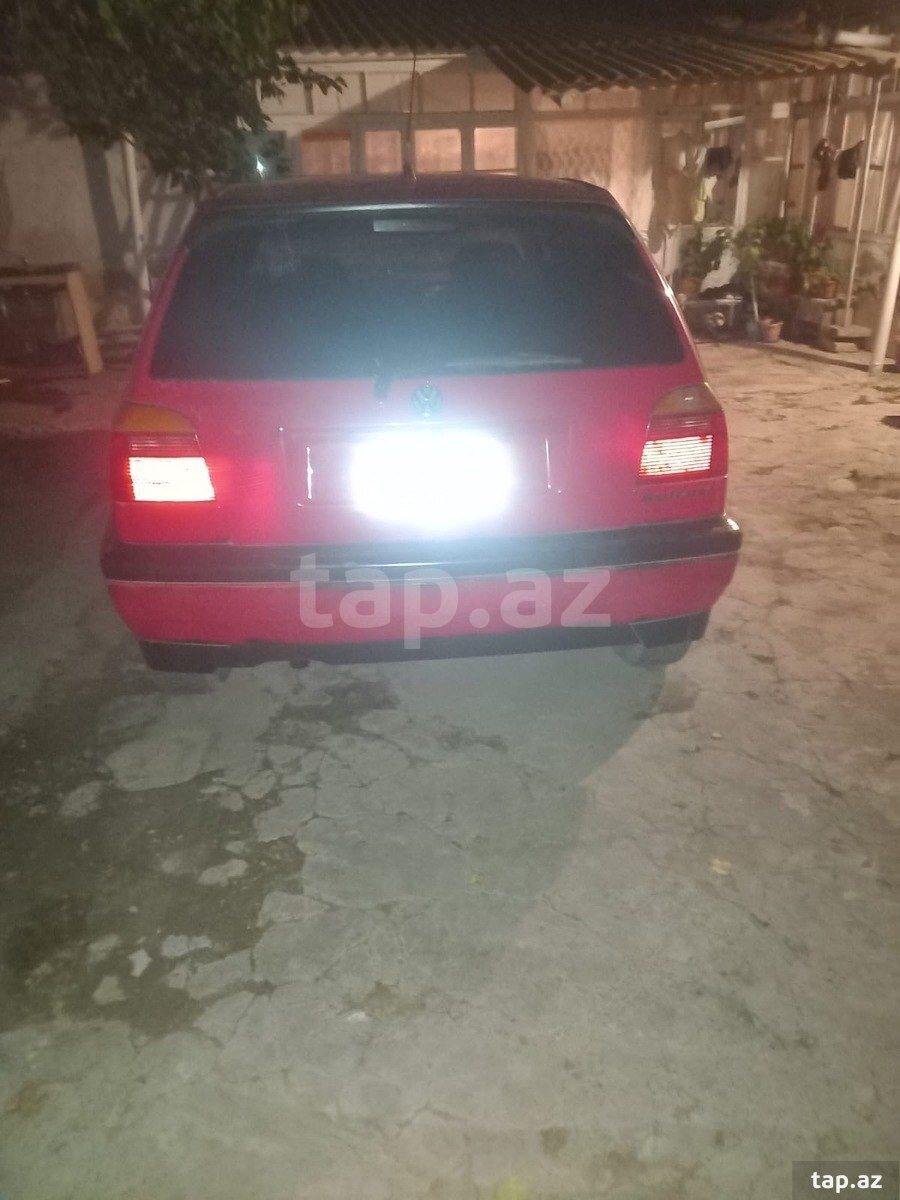Volkswagen Golf, 1997 il (4)