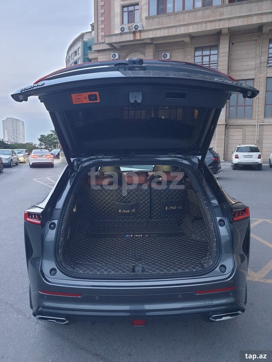 Changan Uni-Z, 2025 il (13)