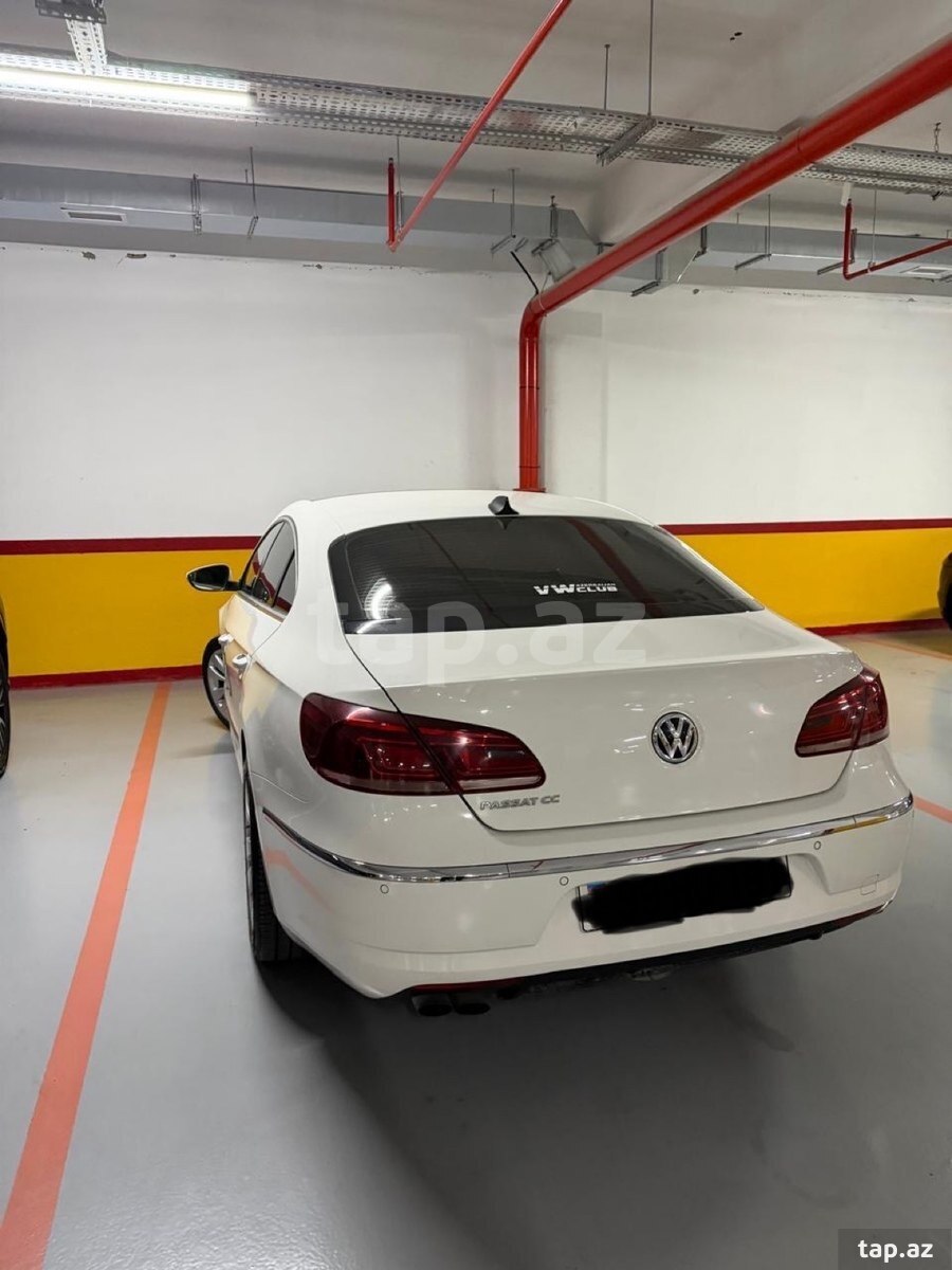 Volkswagen Passat CC, 2014 il (4)