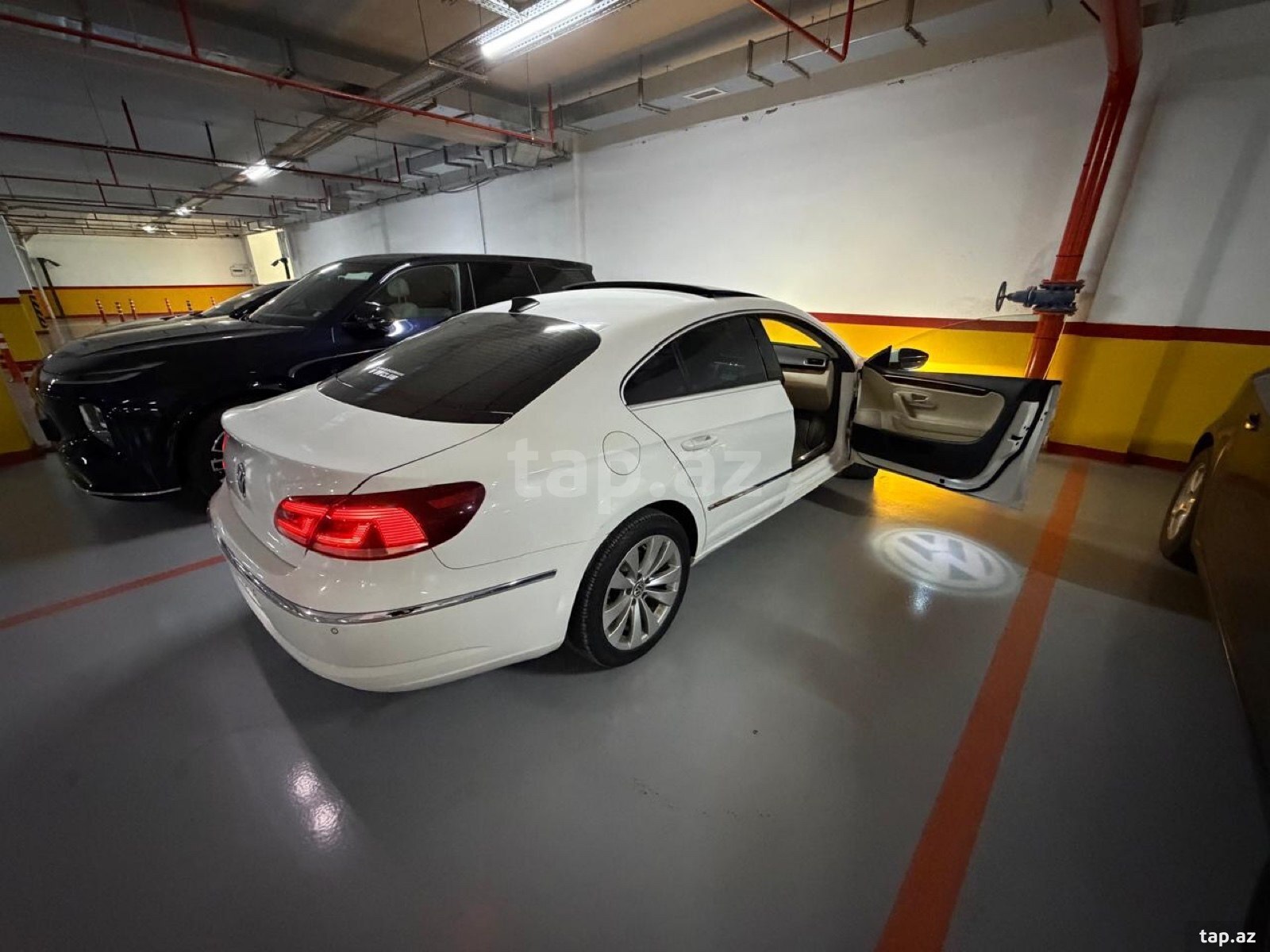 Volkswagen Passat CC, 2014 il (8)