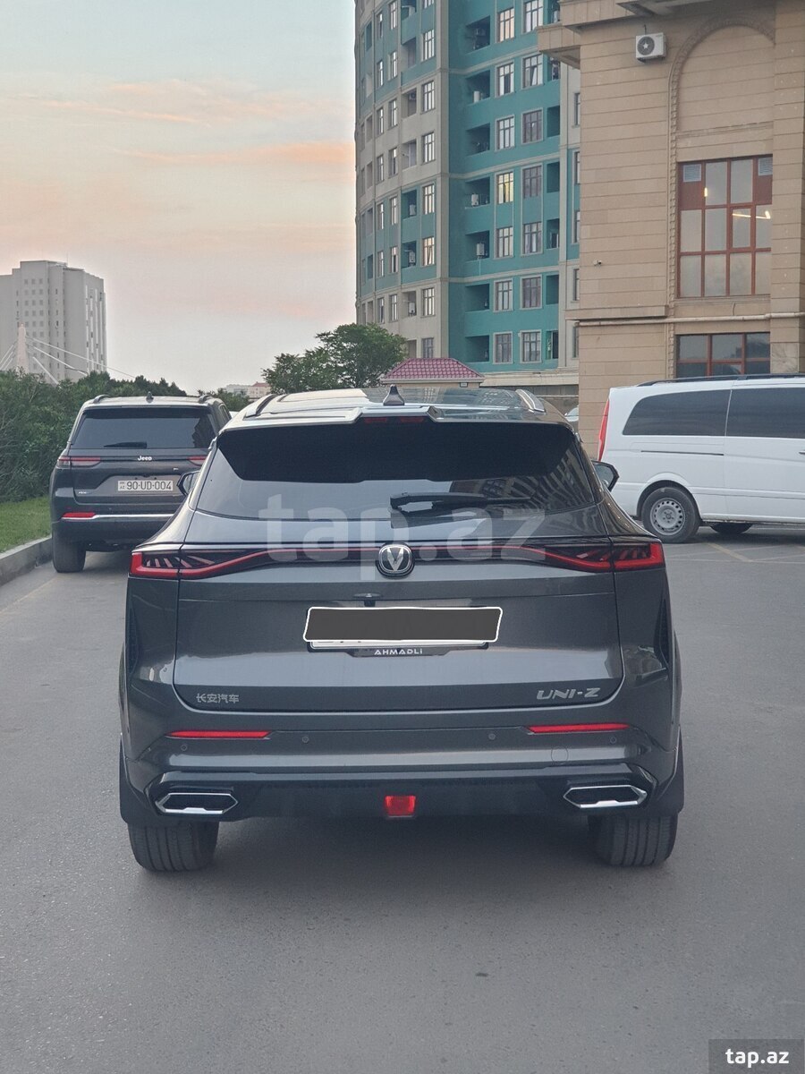 Changan Uni-Z, 2025 il (40)
