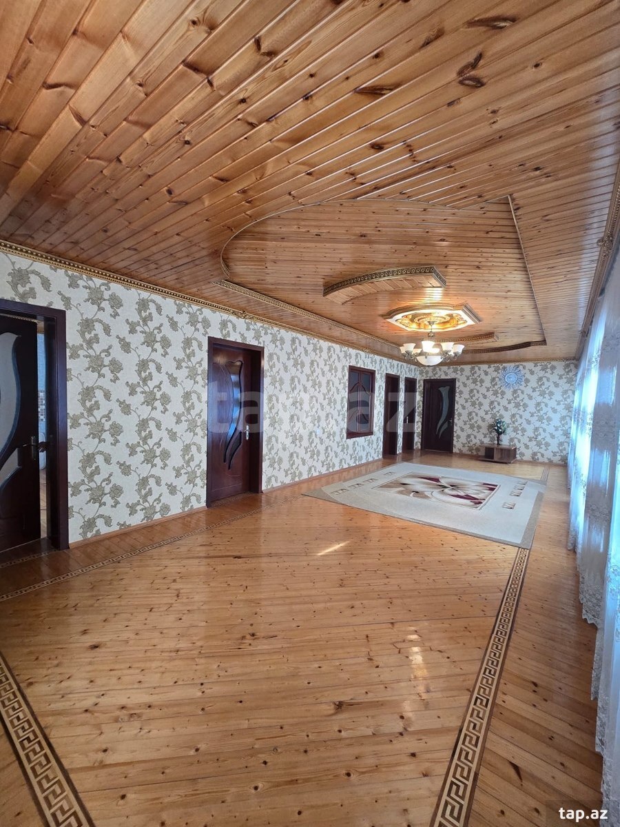 Həyət evi, Binə qəs.