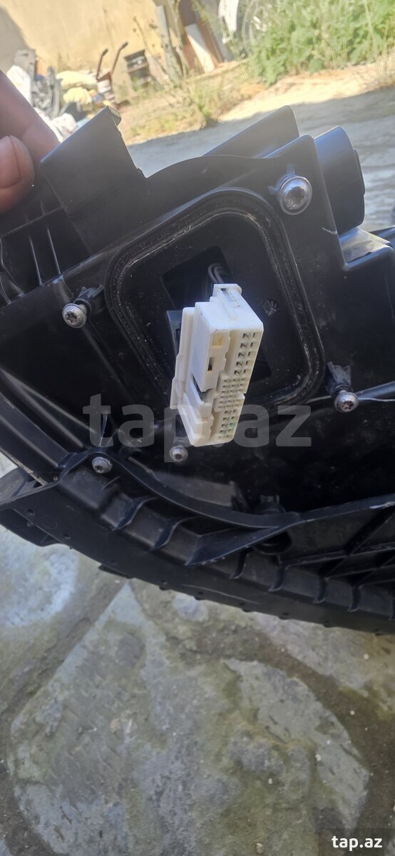 Tesla model 3 farası (4)