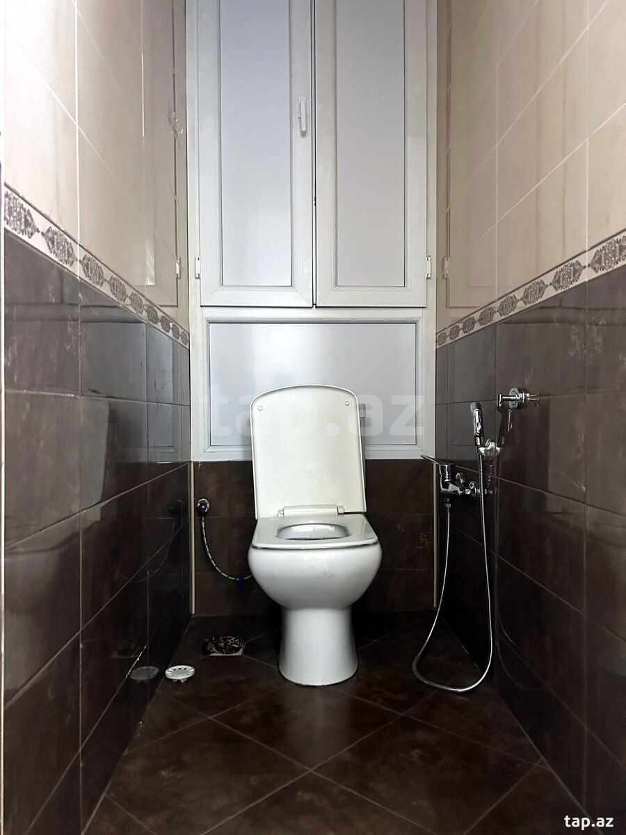 Həyət evi, Xətai r. (7)
