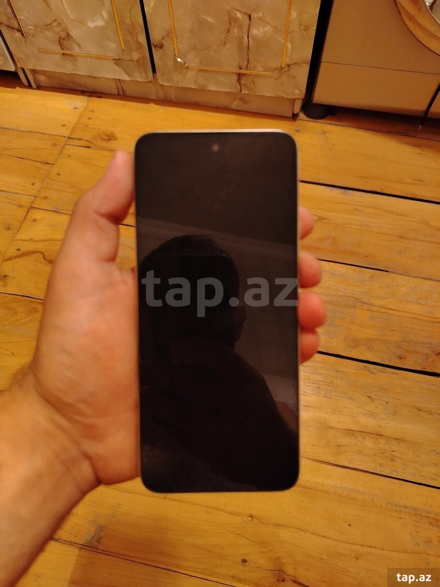 Xiaomi 13 Flora Green 128GB/8GB (2)