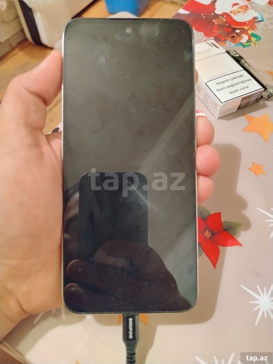 Xiaomi 13 Flora Green 128GB/8GB (3)