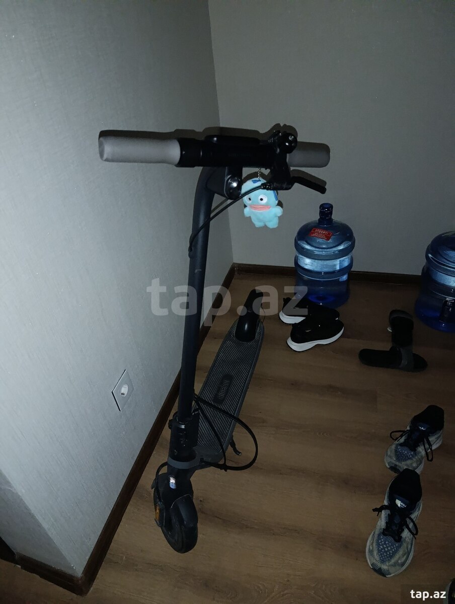 Skuter Ninebot E2 (5)