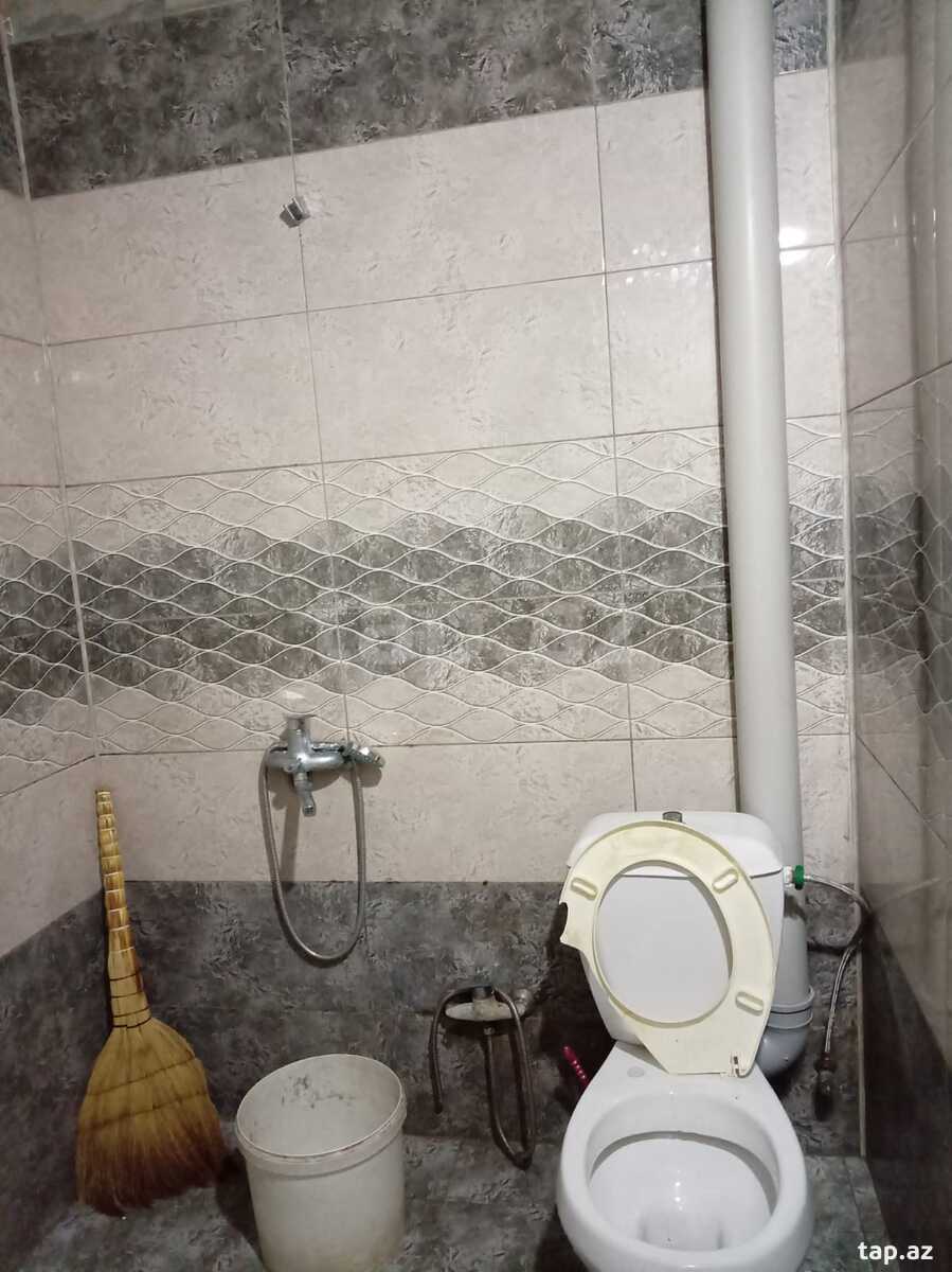 Həyət evi, Savalan qəs. (14)