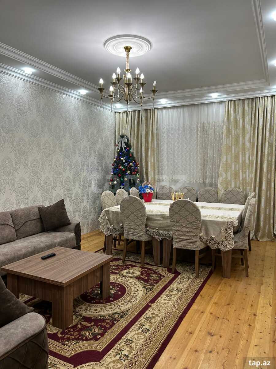 Həyət evi, Savalan qəs. (12)