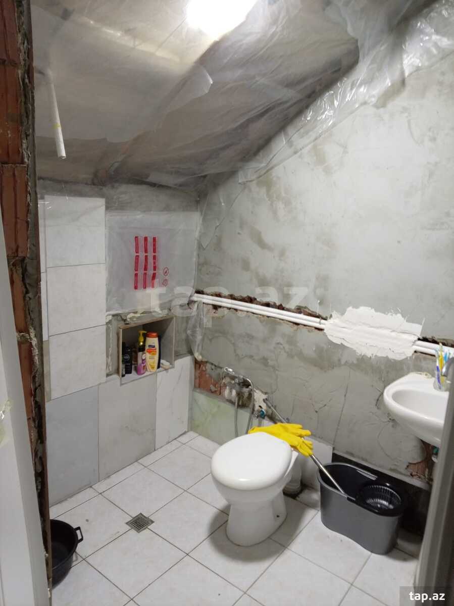 Həyət evi, Savalan qəs. (13)