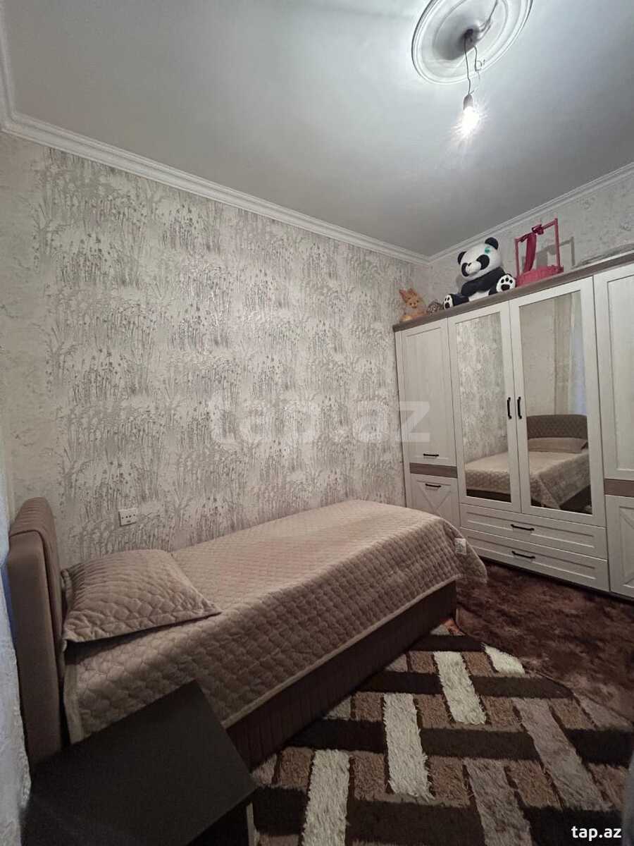 Həyət evi, Savalan qəs. (11)