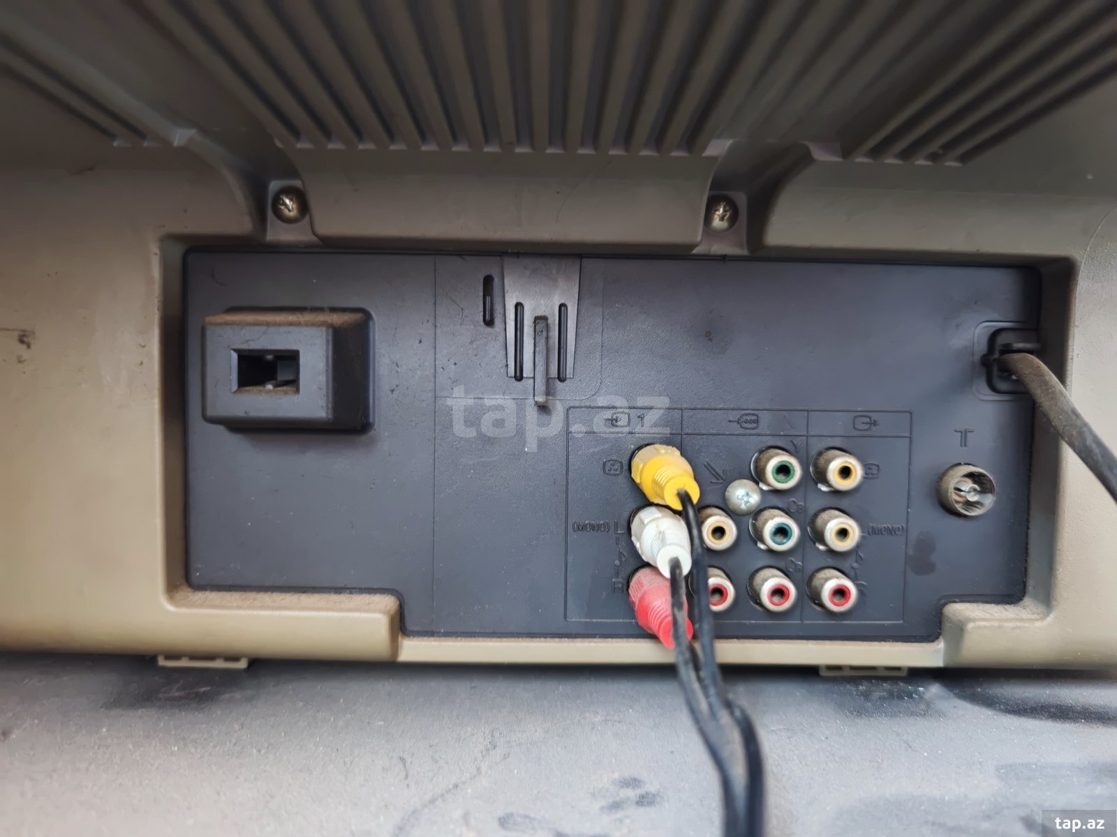 Televizor SONY KV-HW212M80 (4)