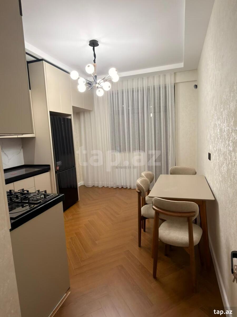 4-otaqlı yeni tikili kirayə verilir, R. Rüstəmov küç., 140 m² (10)