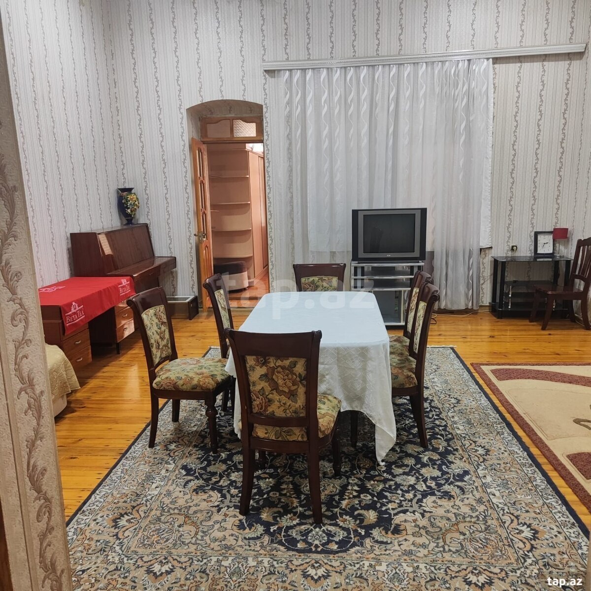 2-otaqlı mənzil kirayə verilir, Xətai m., 65 m²