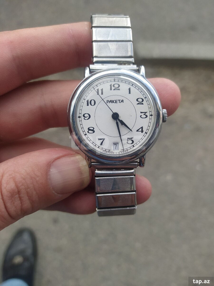 Qol saatı Raketa (2)