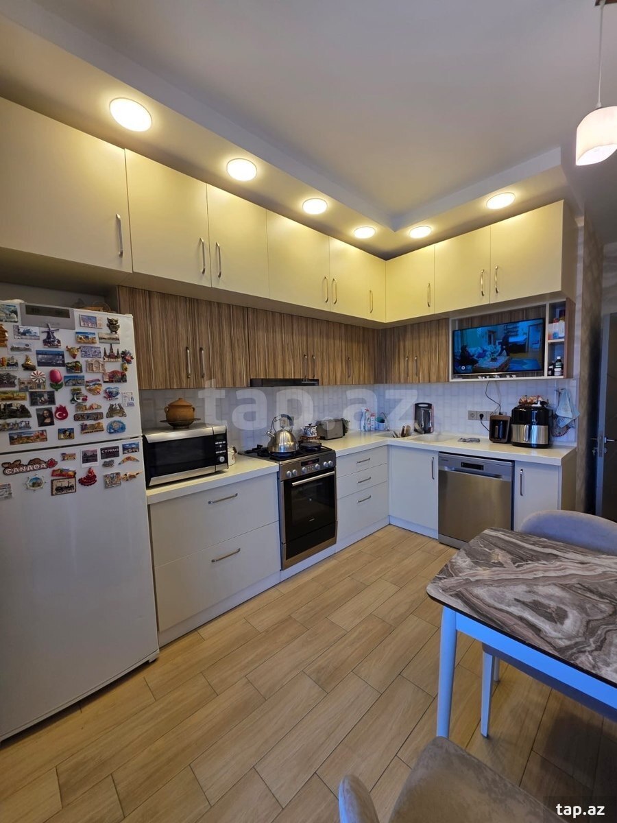 3-otaqlı yeni tikili, Əbdülvahab Salamzadə küç.1022, 145 m² (10)