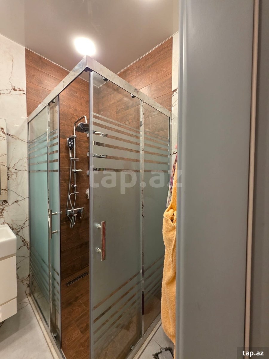 3-otaqlı yeni tikili, Əbdülvahab Salamzadə küç.1022, 145 m² (13)