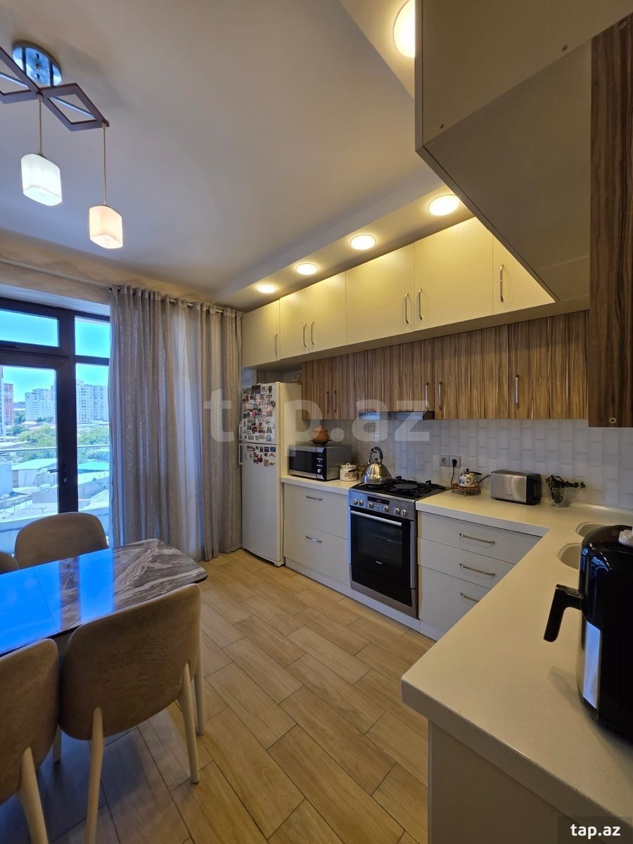 3-otaqlı yeni tikili, Əbdülvahab Salamzadə küç.1022, 145 m² (11)