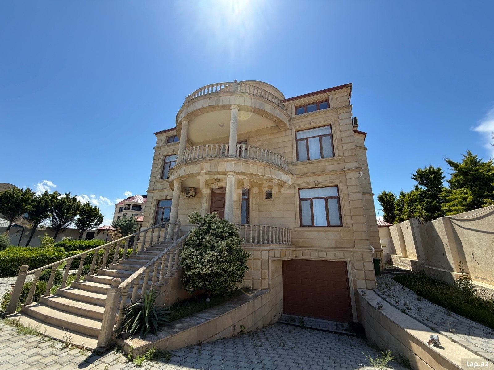 Bağ evi, Novxanı qəs. (9)