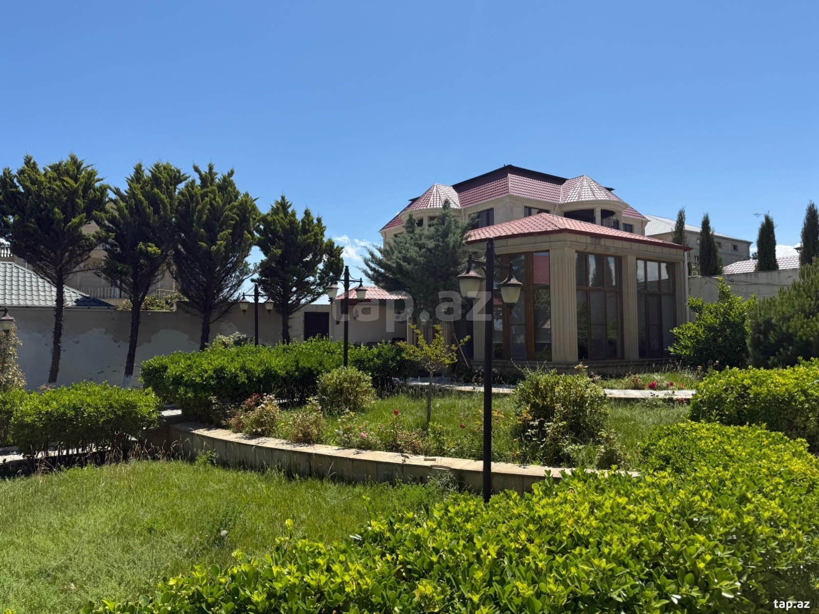 Bağ evi, Novxanı qəs. (10)