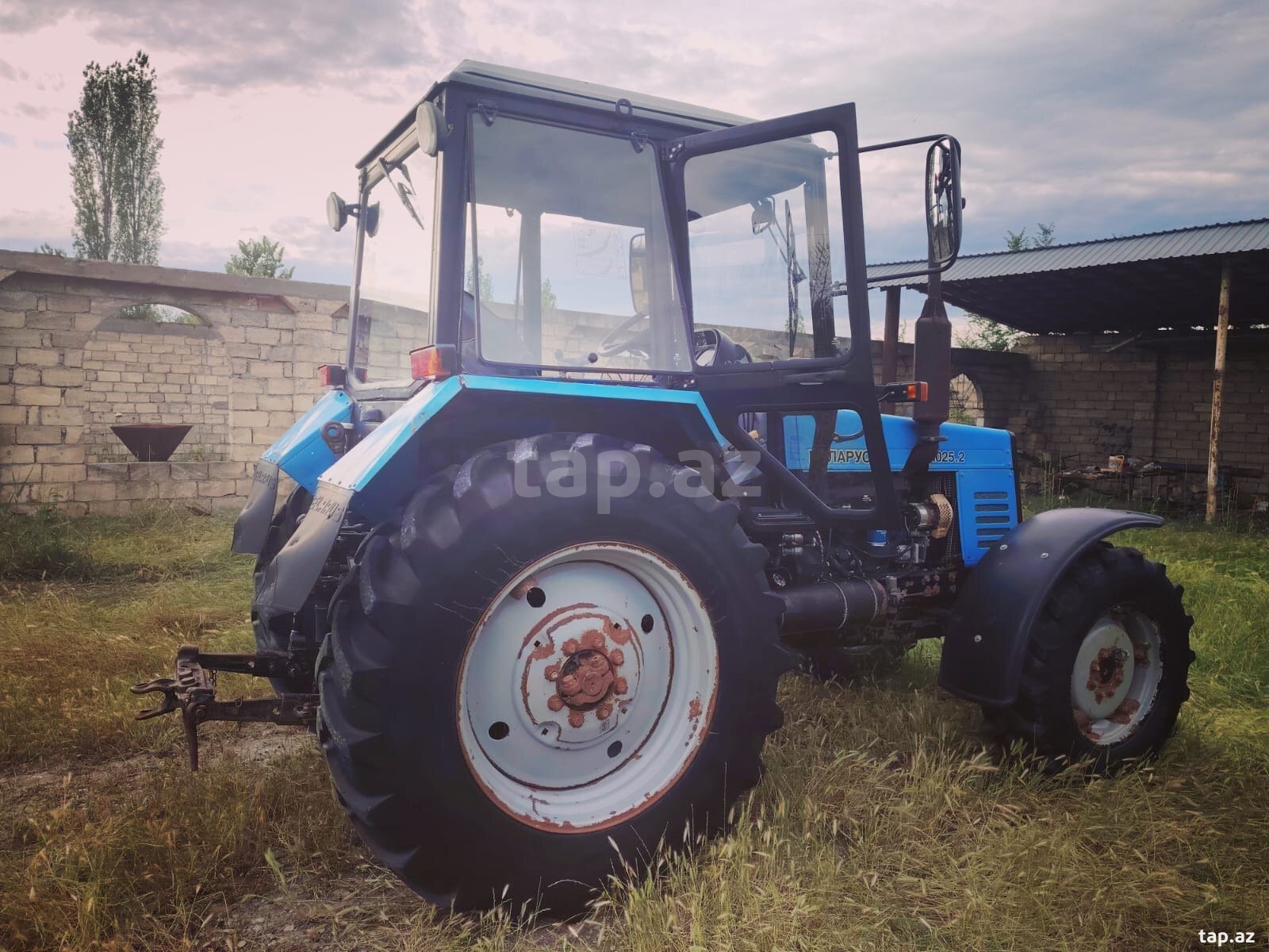 Traktor Belarus, 2017 il (5)