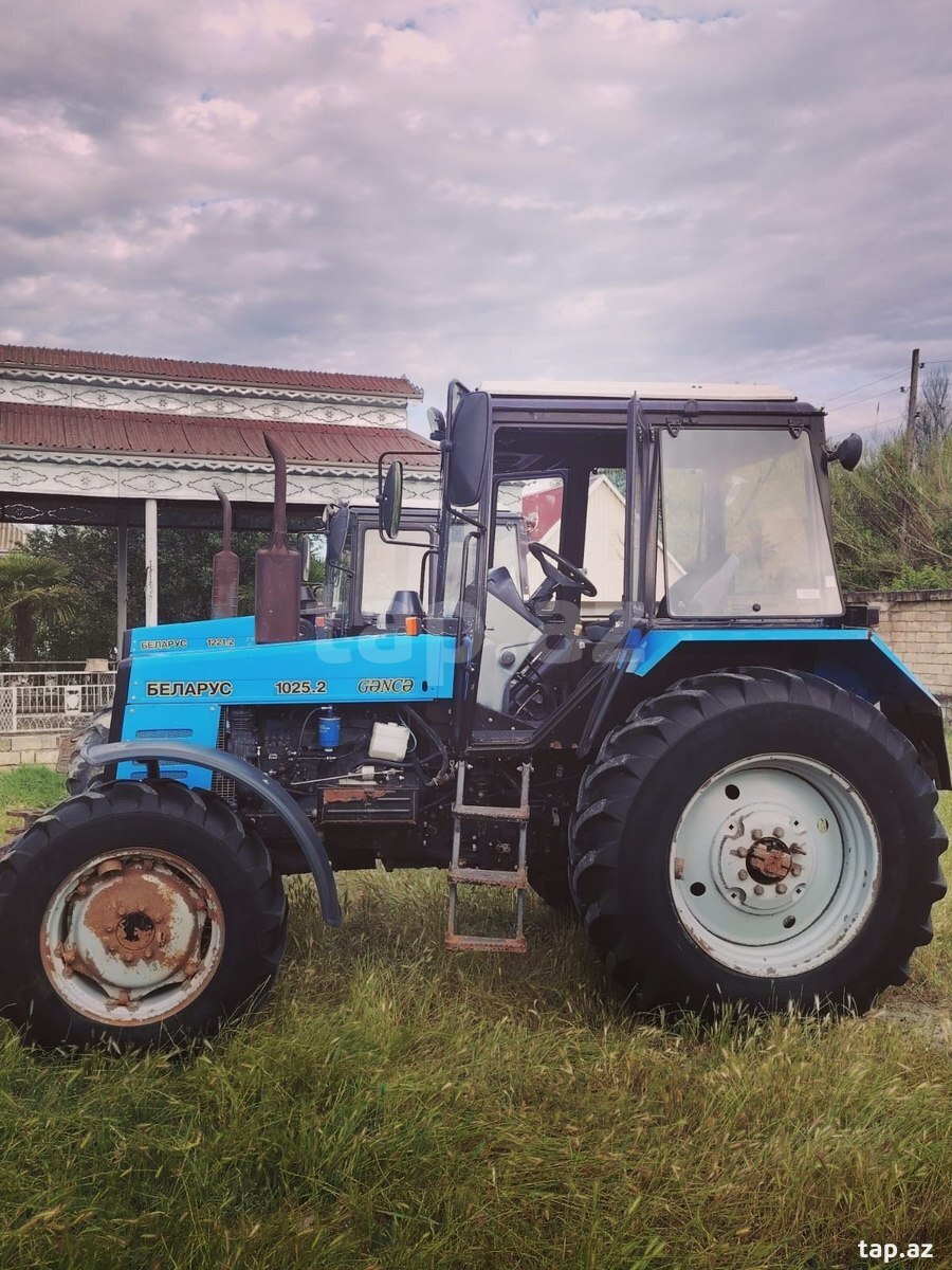 Traktor Belarus, 2017 il (4)